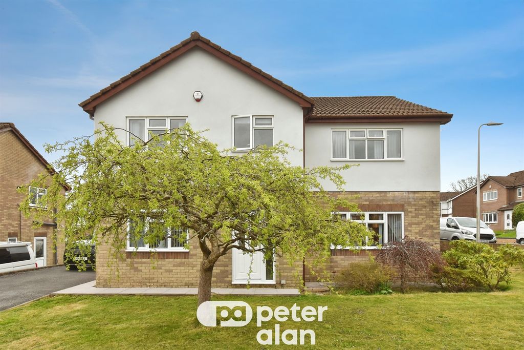 Property photo 1 of 22