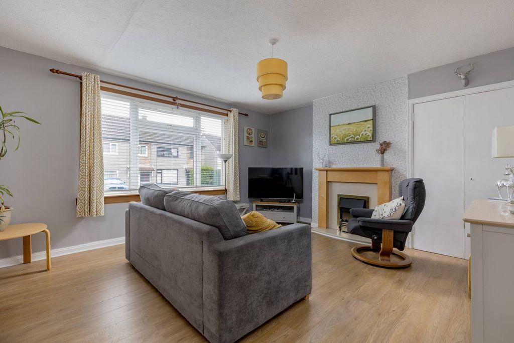 Property photo 2 of 14 Property Image 2