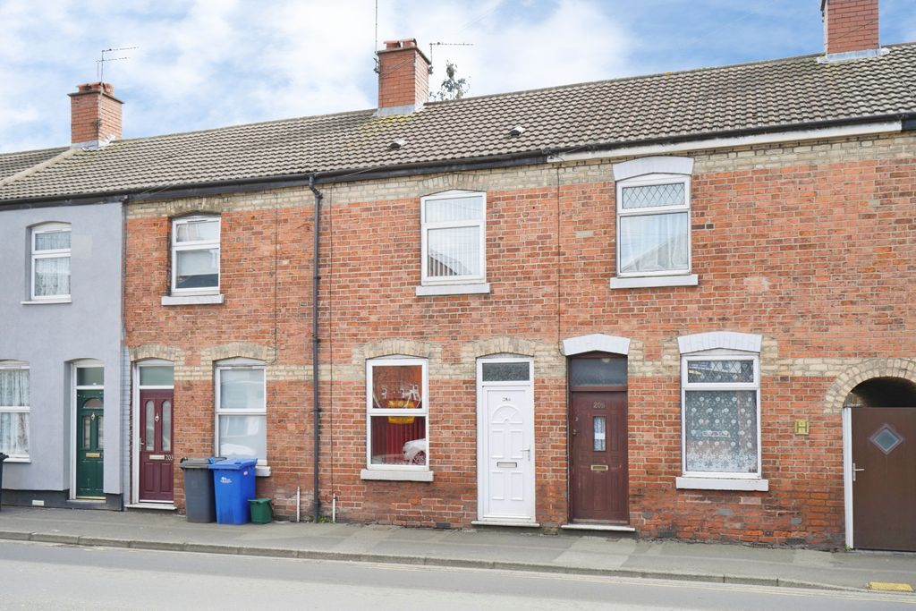 Property photo 2 of 15