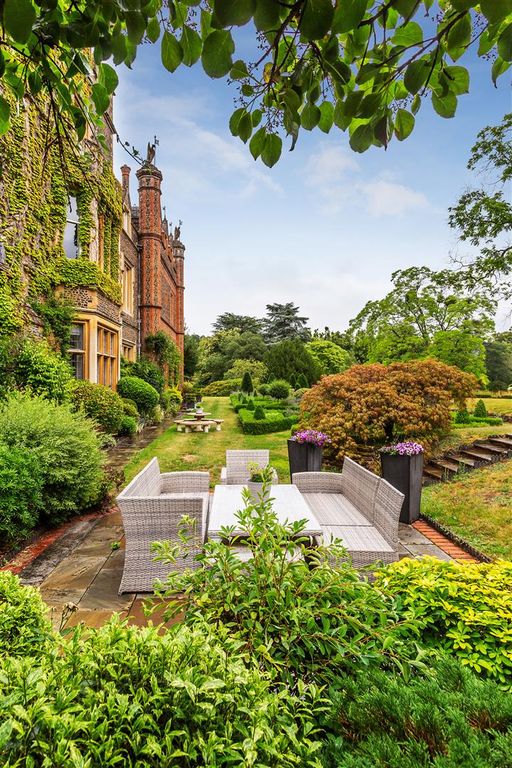 Additional image 15 of 4 bed flat for saleAlbury Park Mansion, Albury, Guildford, Surrey GU5