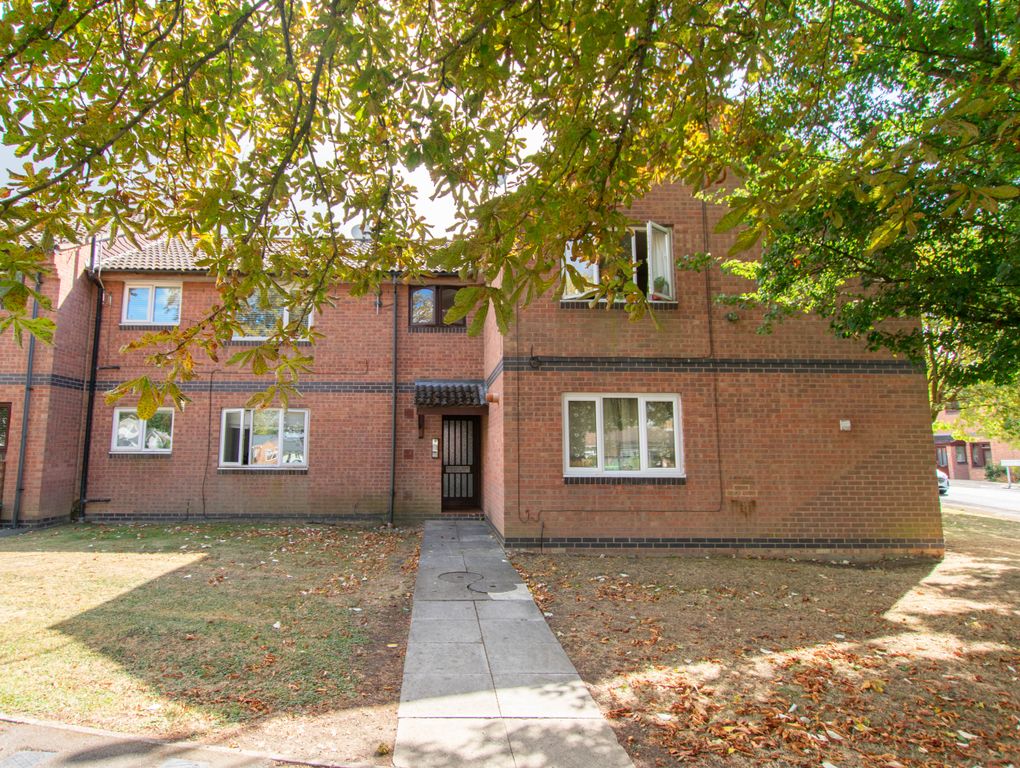 Property photo 1 of 5
