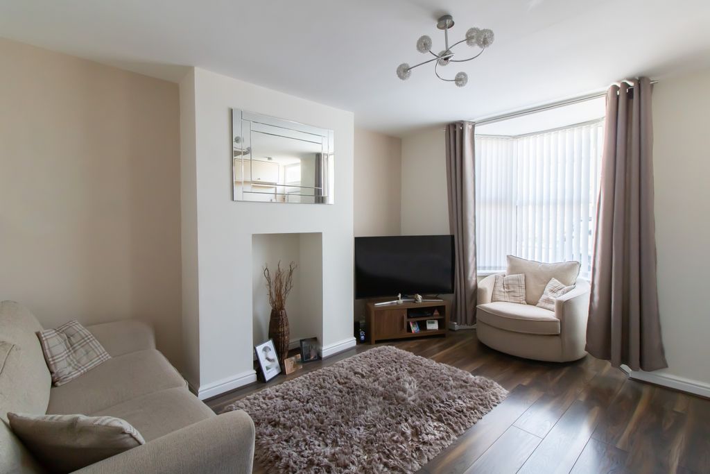 Property photo 2 of 13 Image 2