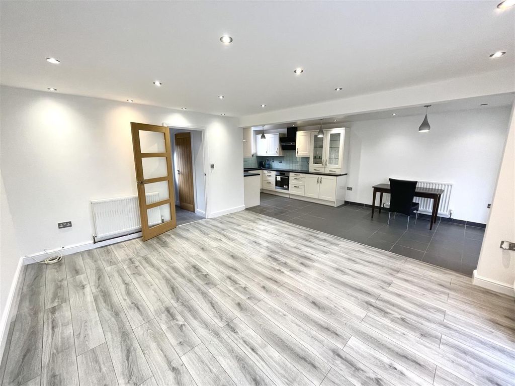 Property photo 3 of 24 Img_5434.Jpeg