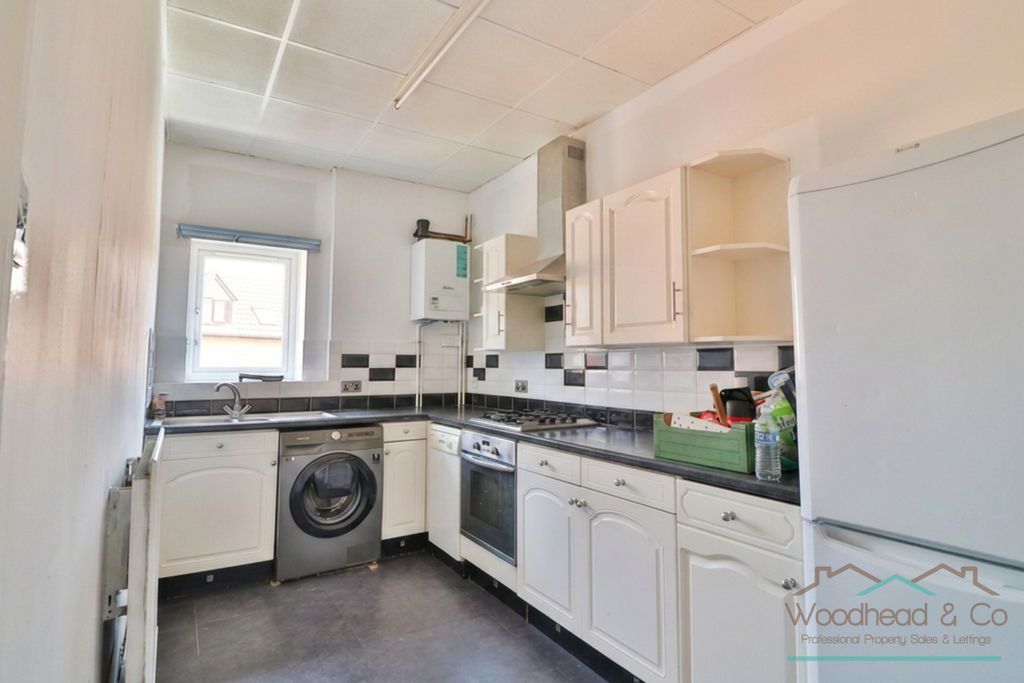 Property photo 3 of 5 Brighten Photo - Natural Look