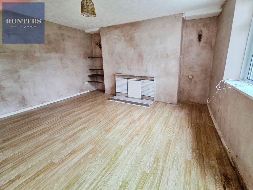 Property photo 3 of 10 Pbox-Img.Jpg