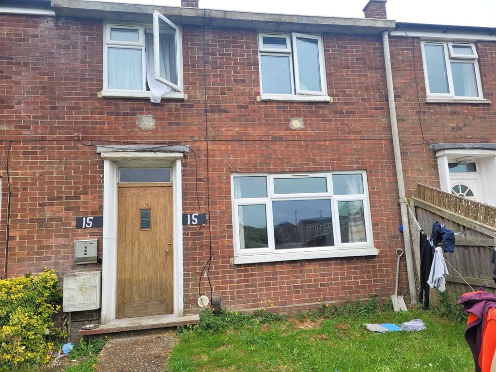 Property photo 1 of 4