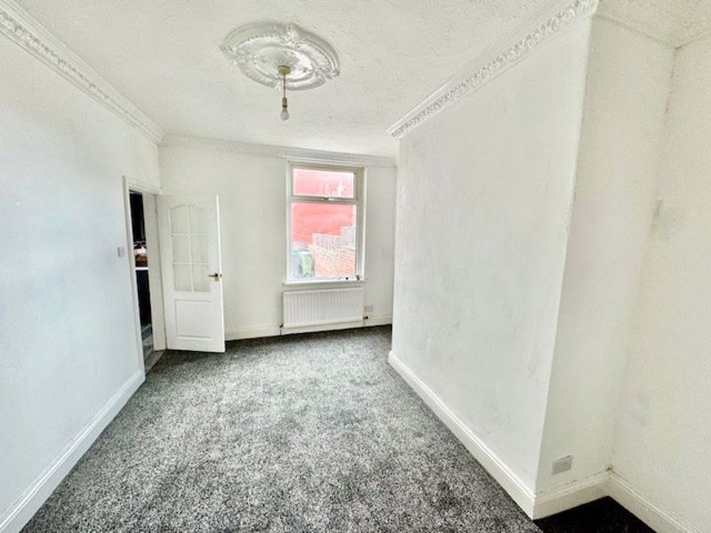 Property photo 3 of 7 Photo 3