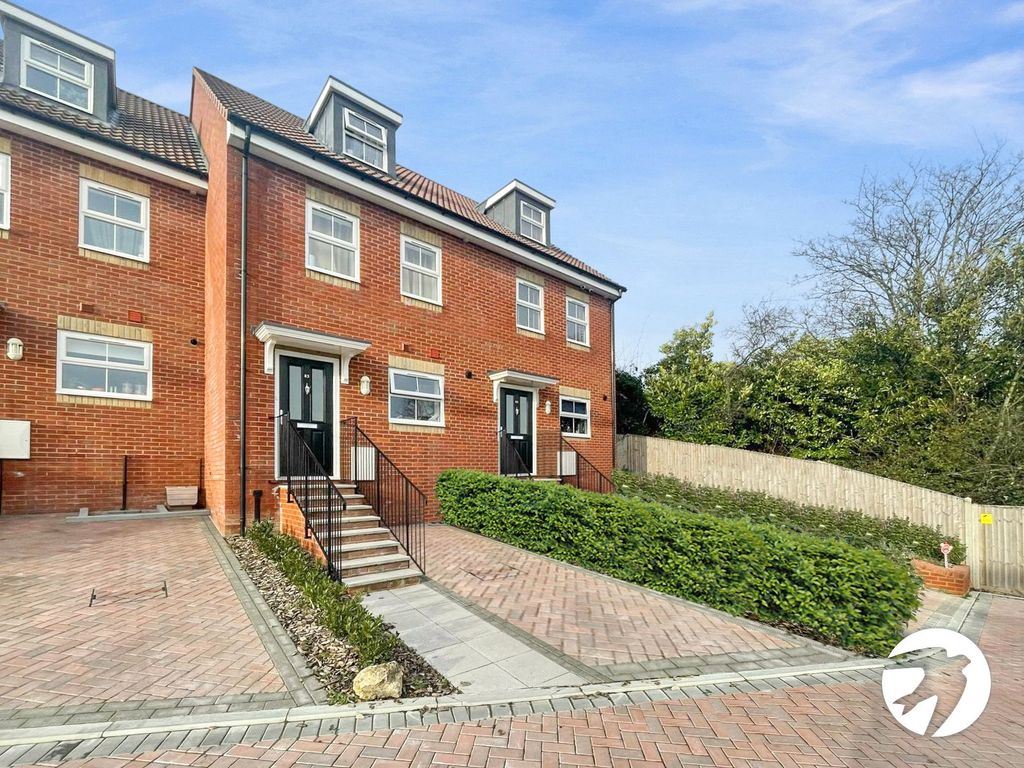 Property photo 1 of 19 Picture No. 04