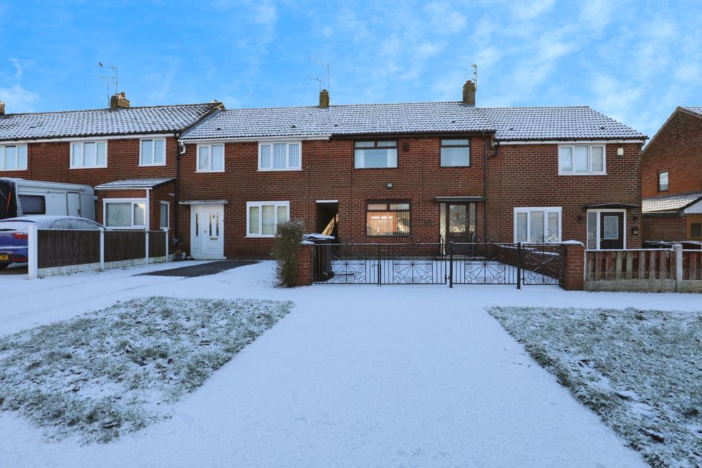 Property photo 2 of 15