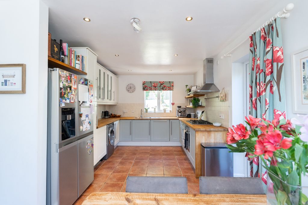 Property photo 3 of 16 Dsc01265