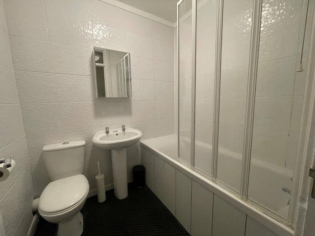 Property photo 3 of 3