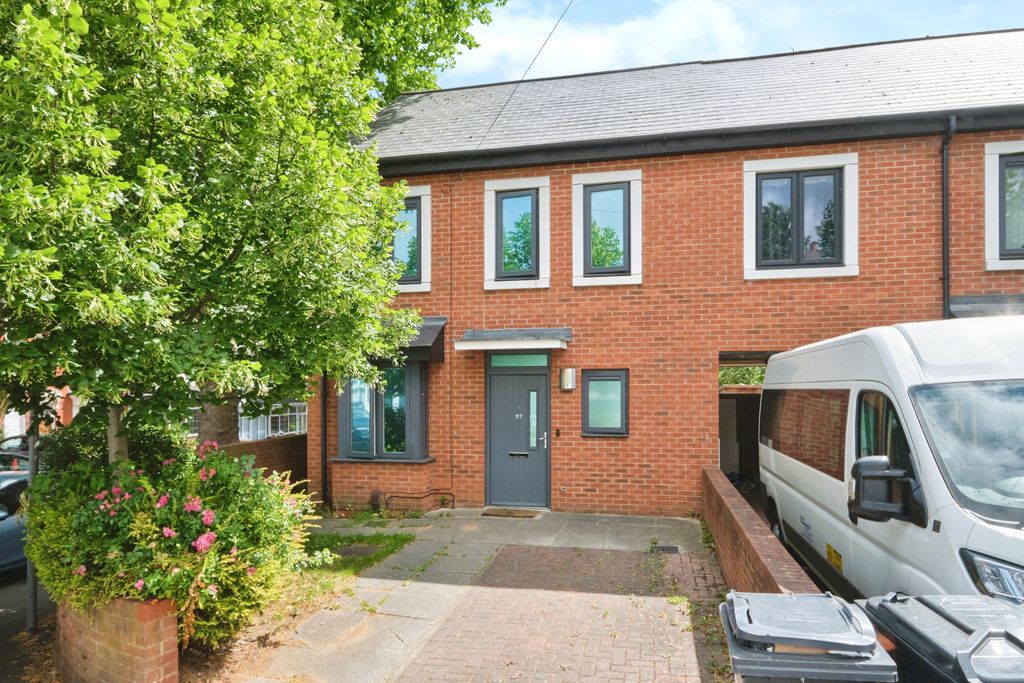 Property photo 1 of 15