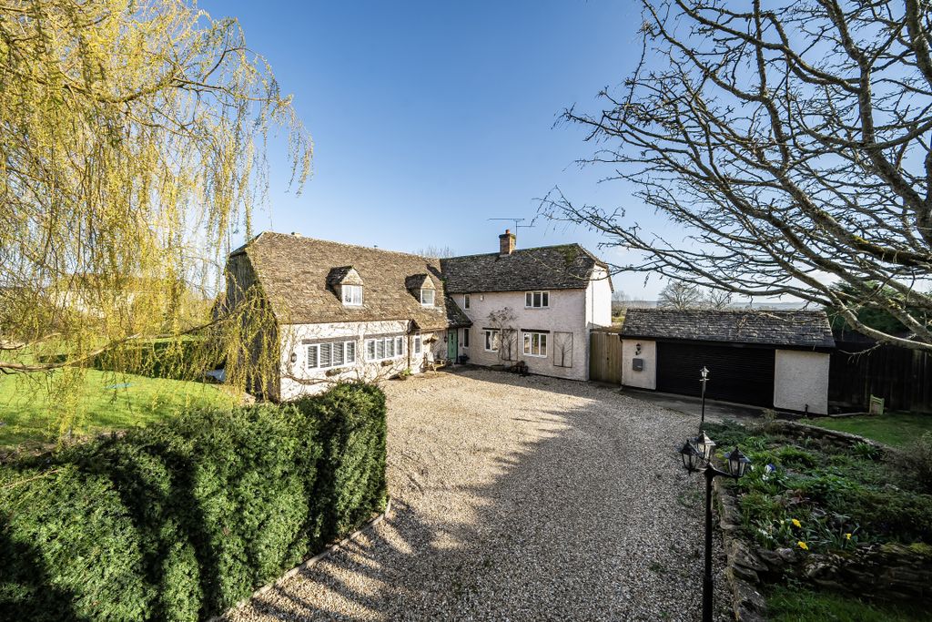 Property photo 1 of 30 14305841369B988c5d1B2c