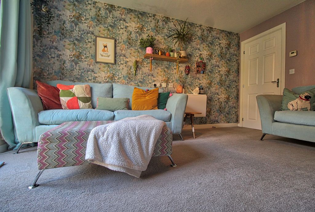 Property photo 2 of 17 Img_8077