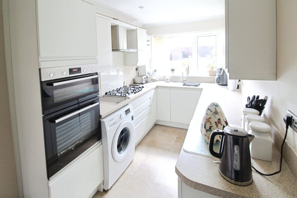 Property photo 3 of 12 Picture No. 08