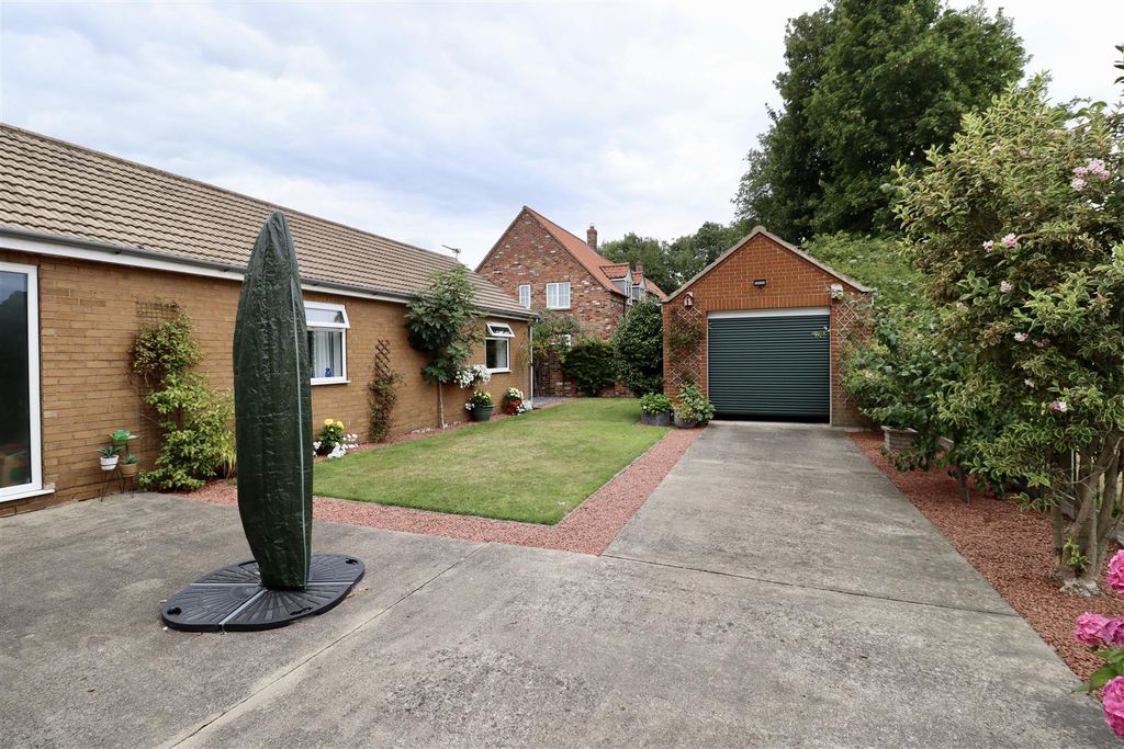 Property photo 2 of 11 Img_0525.Jpeg