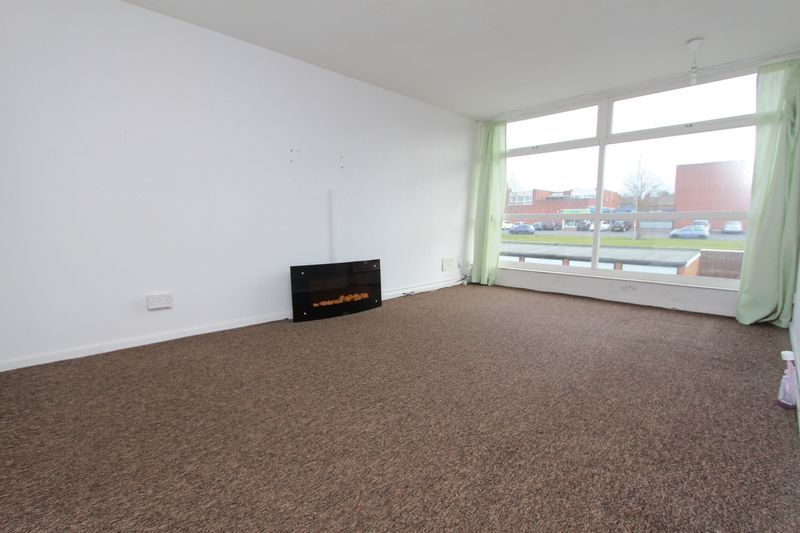 Property photo 2 of 5 Photo 5