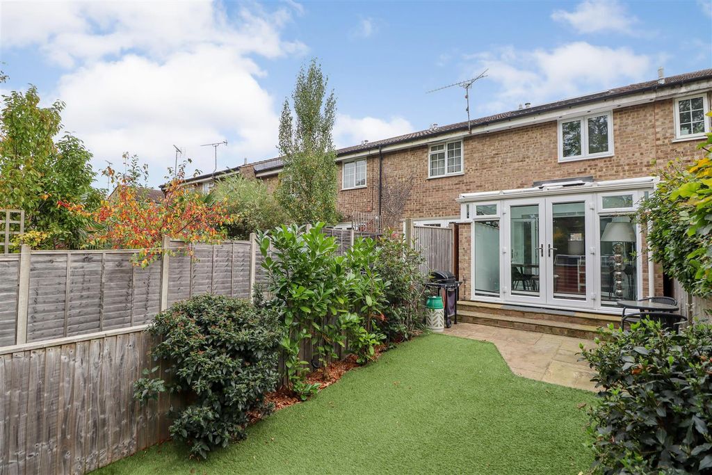 Property photo 3 of 21