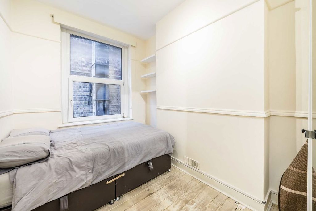 Property photo 3 of 3