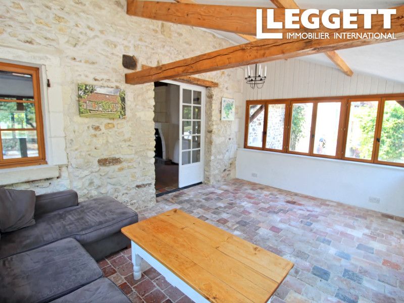 Property photo 3 of 10