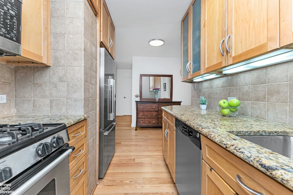 Property photo 3 of 13 <Alttext/>
