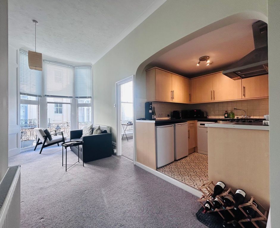 Property photo 1 of 12 Image