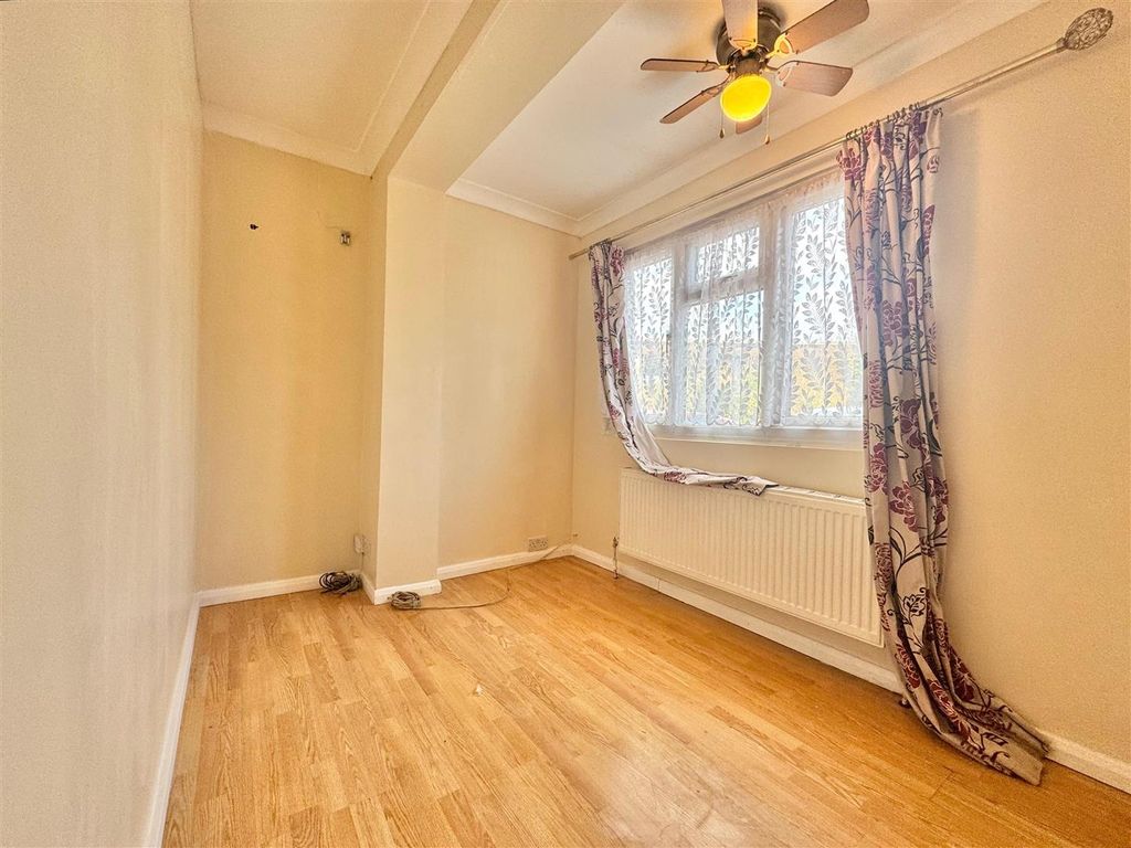 Property photo 3 of 12 Whatsapp Image 2025-12-02 At 14.20.23 (1).Jpeg