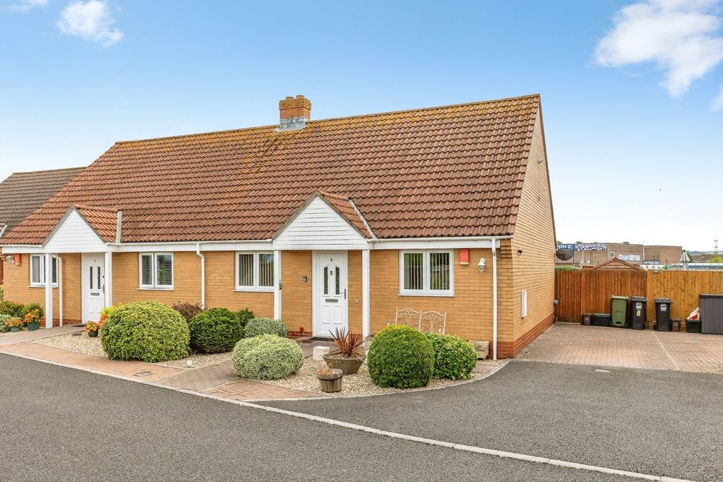 Property photo 1 of 16 Pbox-Img.Jpg