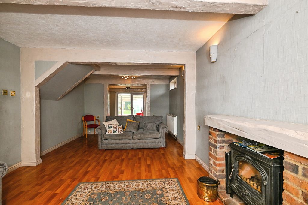 Property photo 3 of 18