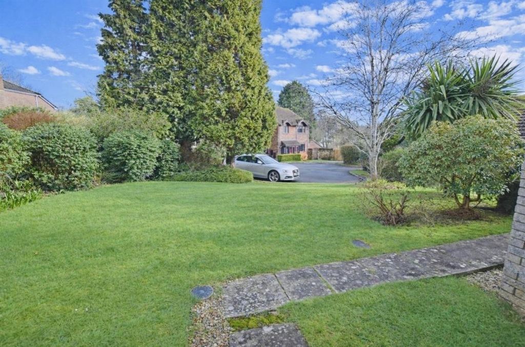 Additional image 19 of 4 bed property for saleMillheath Drive, Lisvane, Cardiff CF14