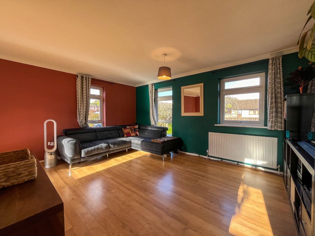 Property photo 3 of 9 3455715