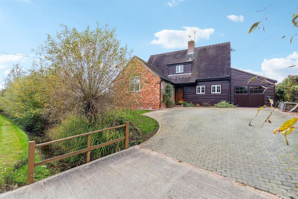 Property photo 1 of 23