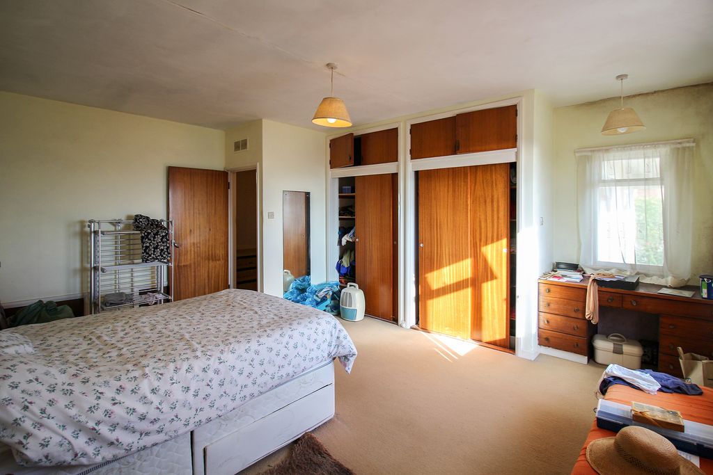 Additional image 8 of 2 bed property for saleLes Cotils, St Peter Port, Guernsey GY1