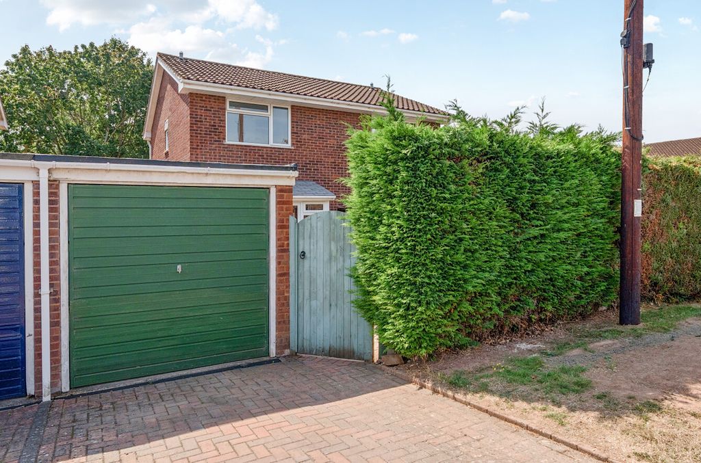 Property photo 2 of 16 1328420-17-6899d56194E63