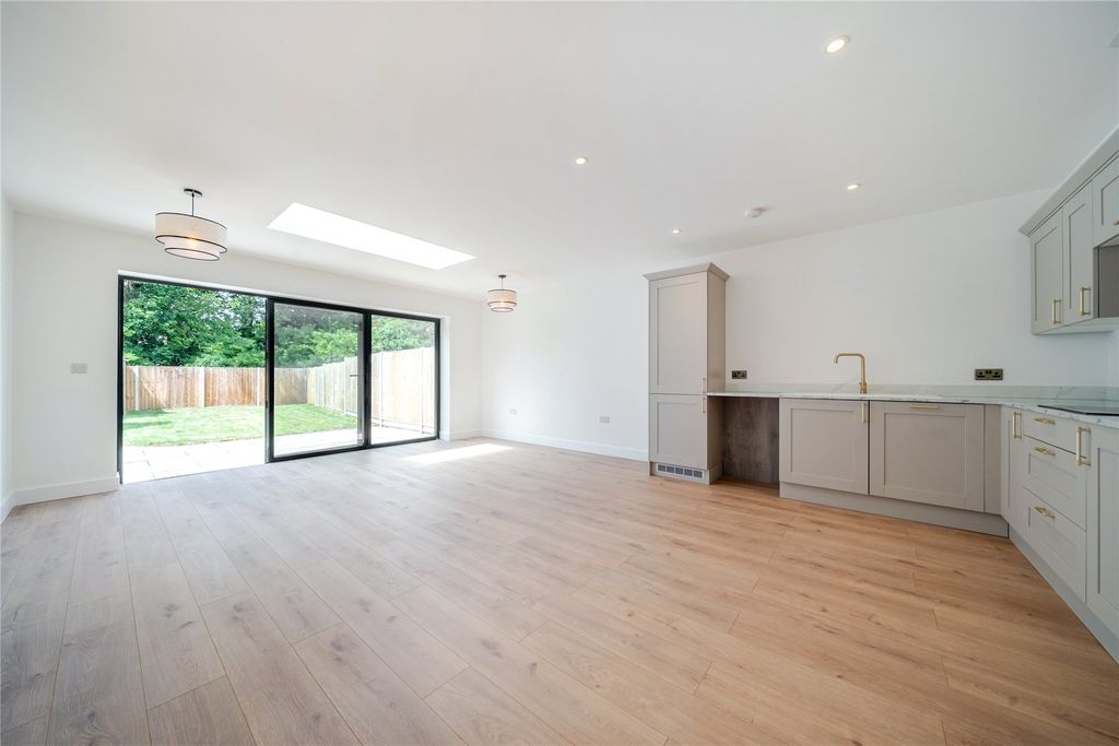 Property photo 2 of 20 Picture No. 07
