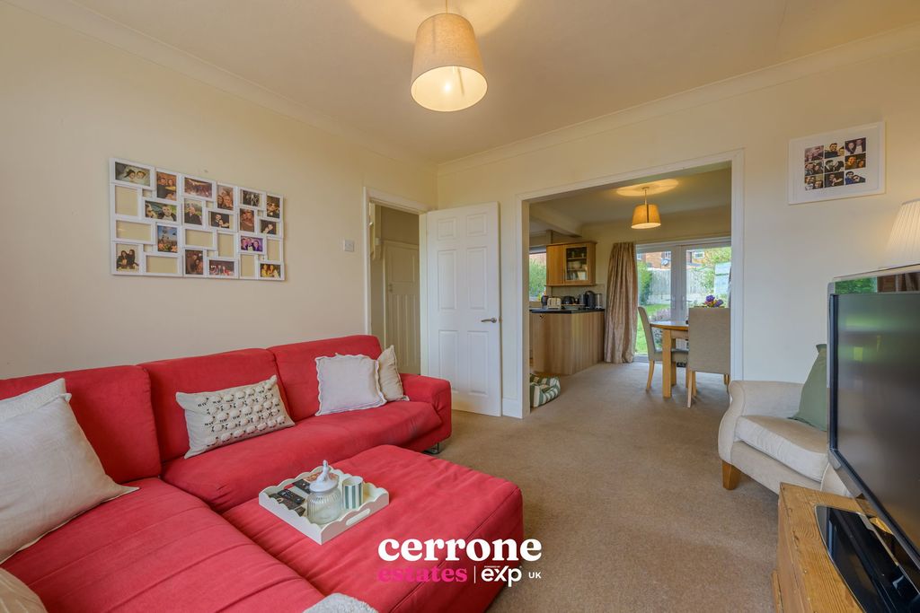 Property photo 3 of 19