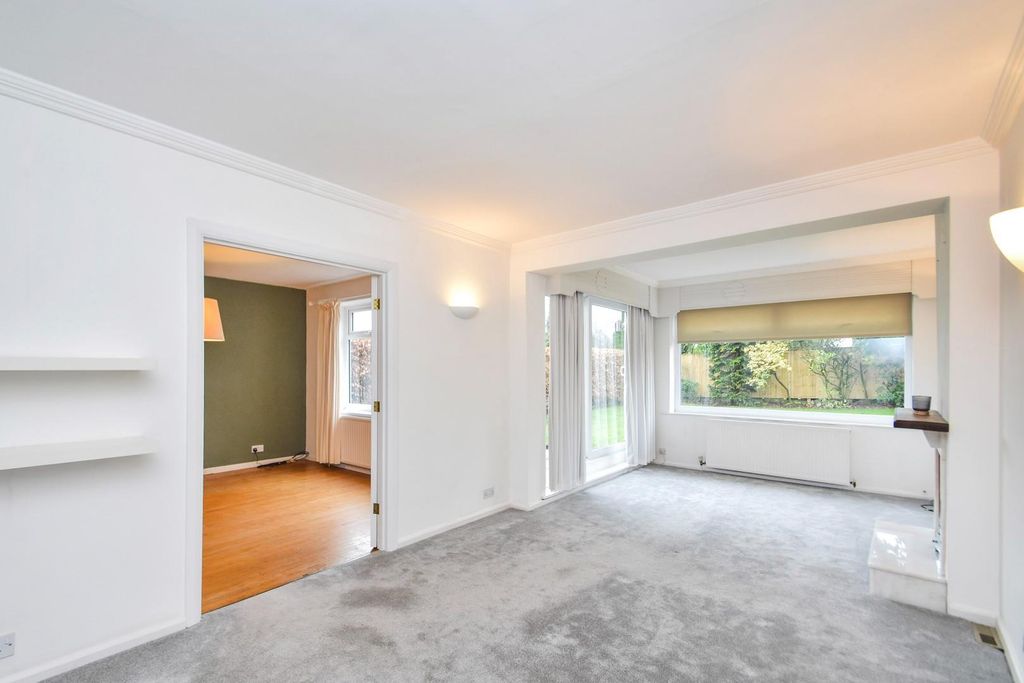 Property photo 3 of 19 34Leadhallroad-10.Jpg