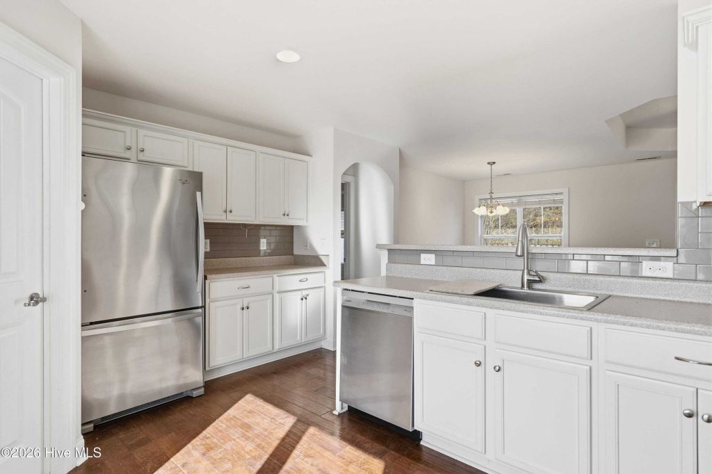 Property photo 2 of 11 <Alttext/>