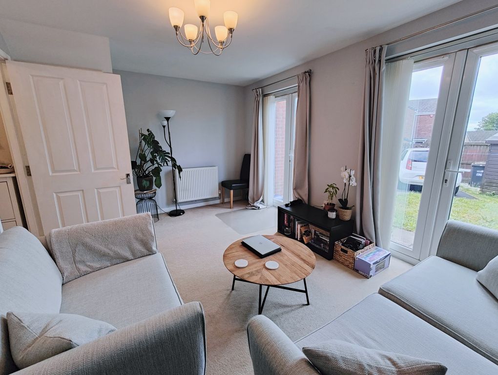 Property photo 3 of 23