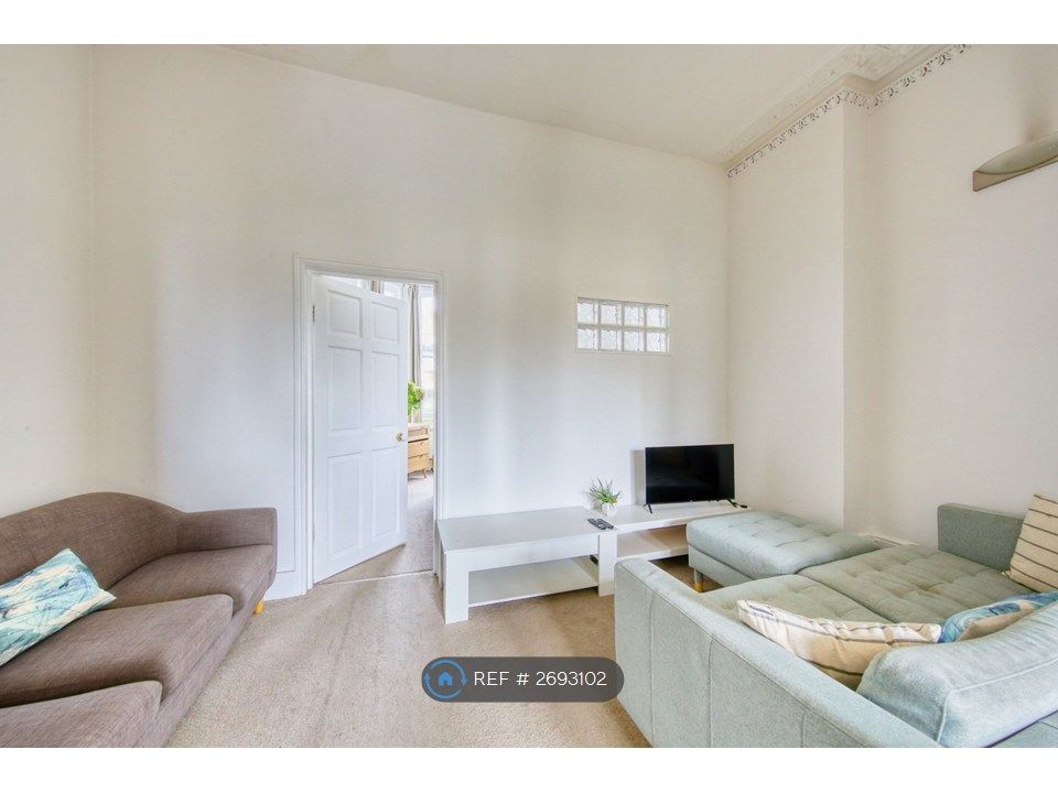 Property photo 2 of 4 Living Area