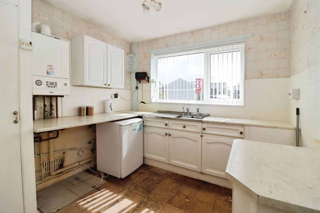 Property photo 2 of 14 Pbox-Img.Jpg
