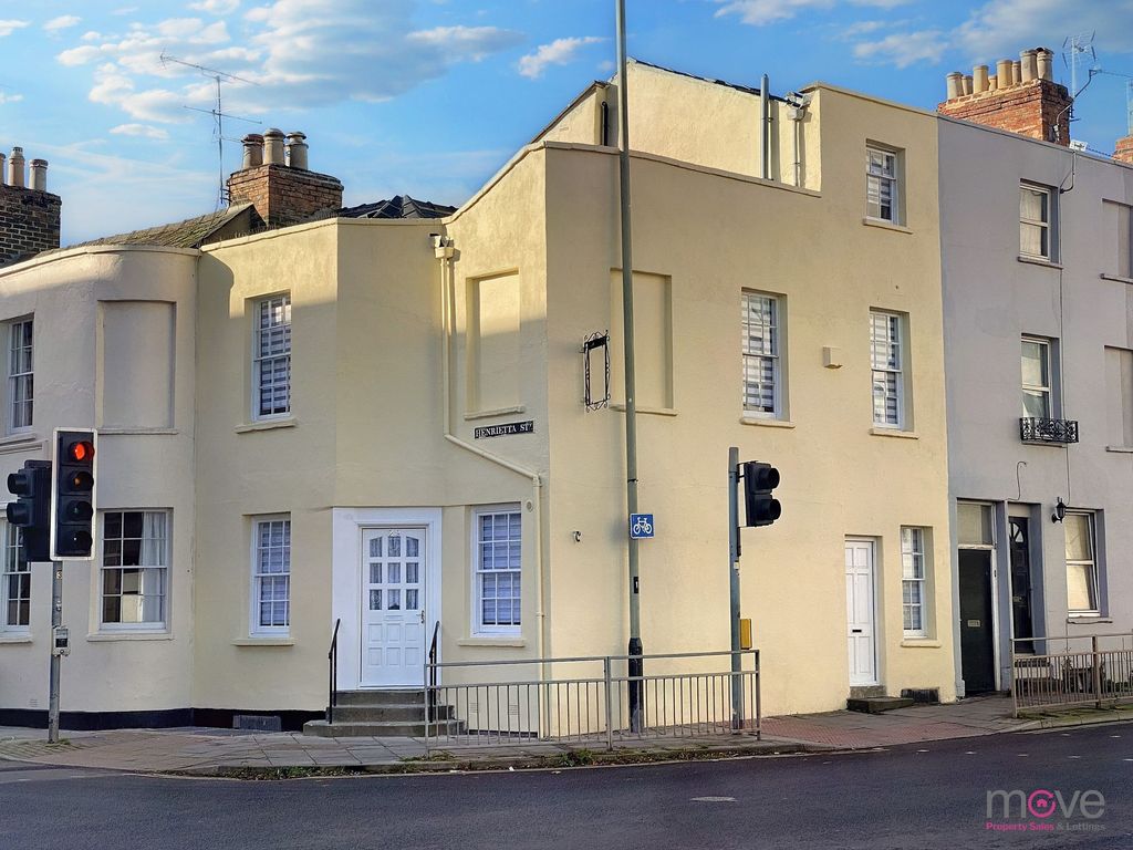 Property photo 2 of 5 Photo 6