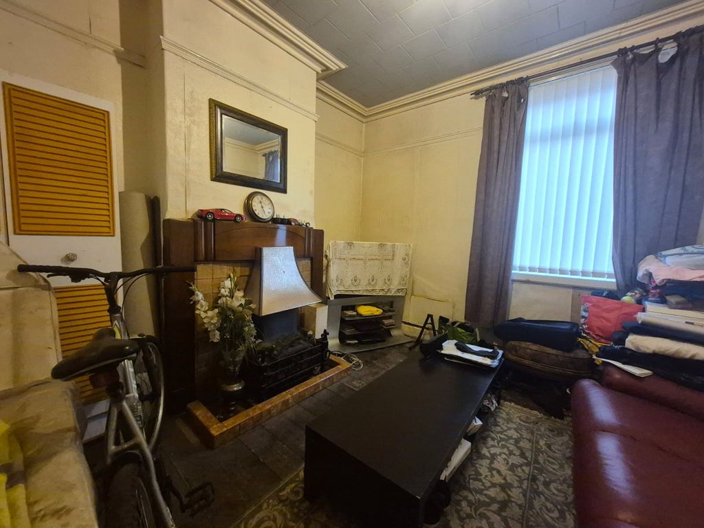 Property photo 3 of 11 Picture No. 09