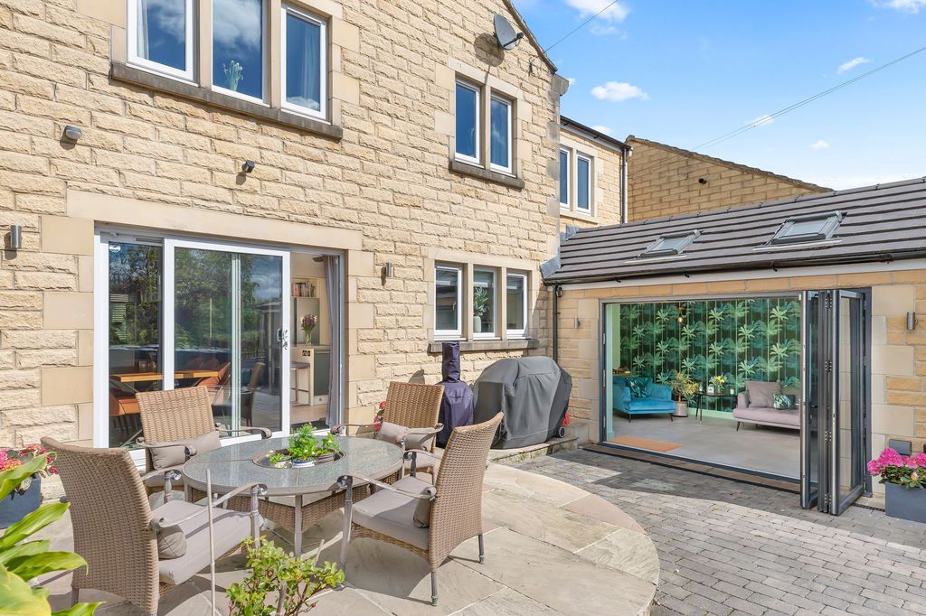 Additional image 30 of 4 bed detached house for saleLong Lane, Harden BD16