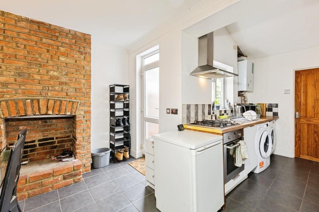 Property photo 3 of 16 Dining Area/Kitchen