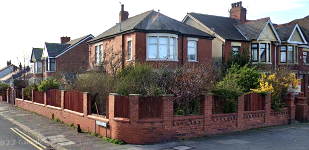 Property photo 1 of 5 Front (Exterior)