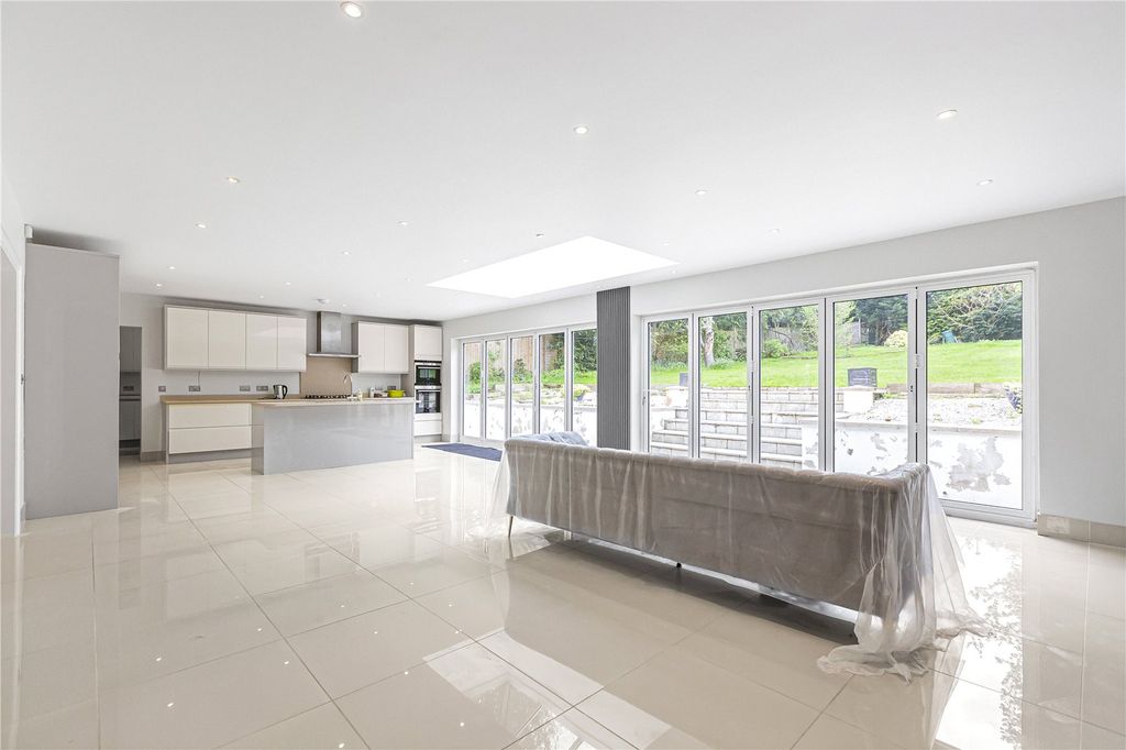 Property photo 3 of 17 Picture No. 61