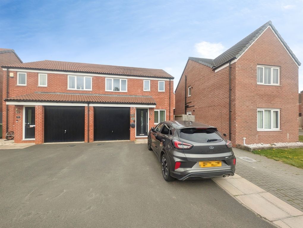 Property photo 1 of 1