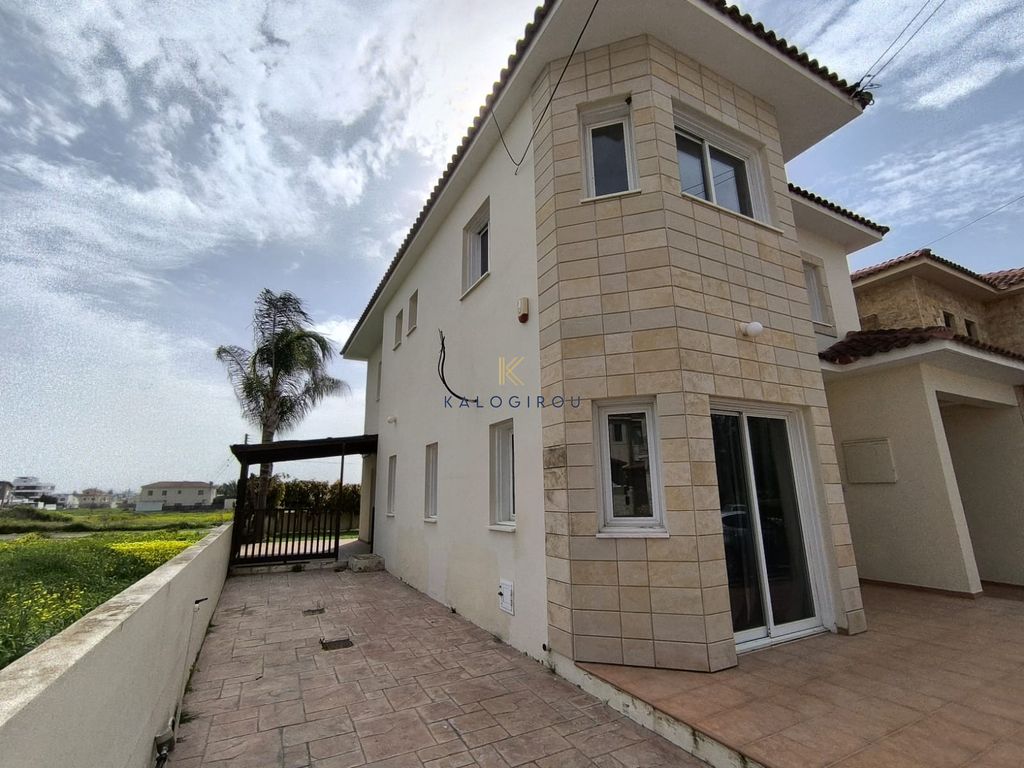 Property photo 3 of 29