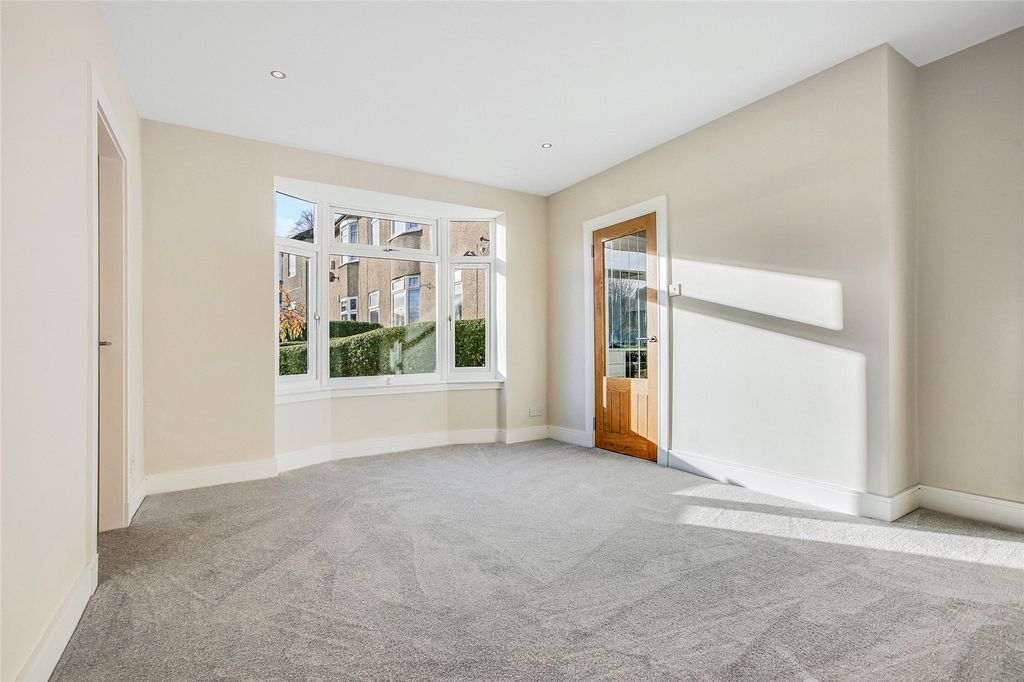 Property photo 3 of 15 Picture No. 08